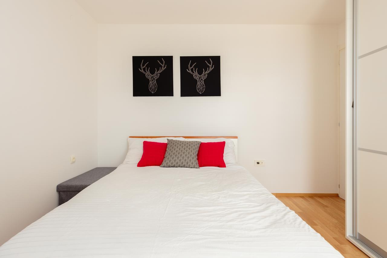 Two Bedroom Sunny Suite 杜布罗夫尼克 外观 照片